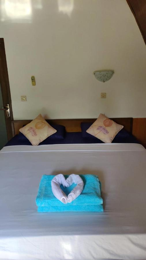 Noby Gili Cottages Гили-Мено Экстерьер фото